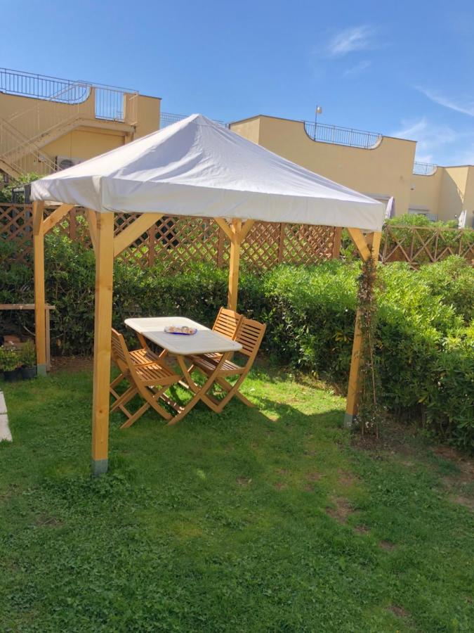 באקולי Pia Beach House מראה חיצוני תמונה